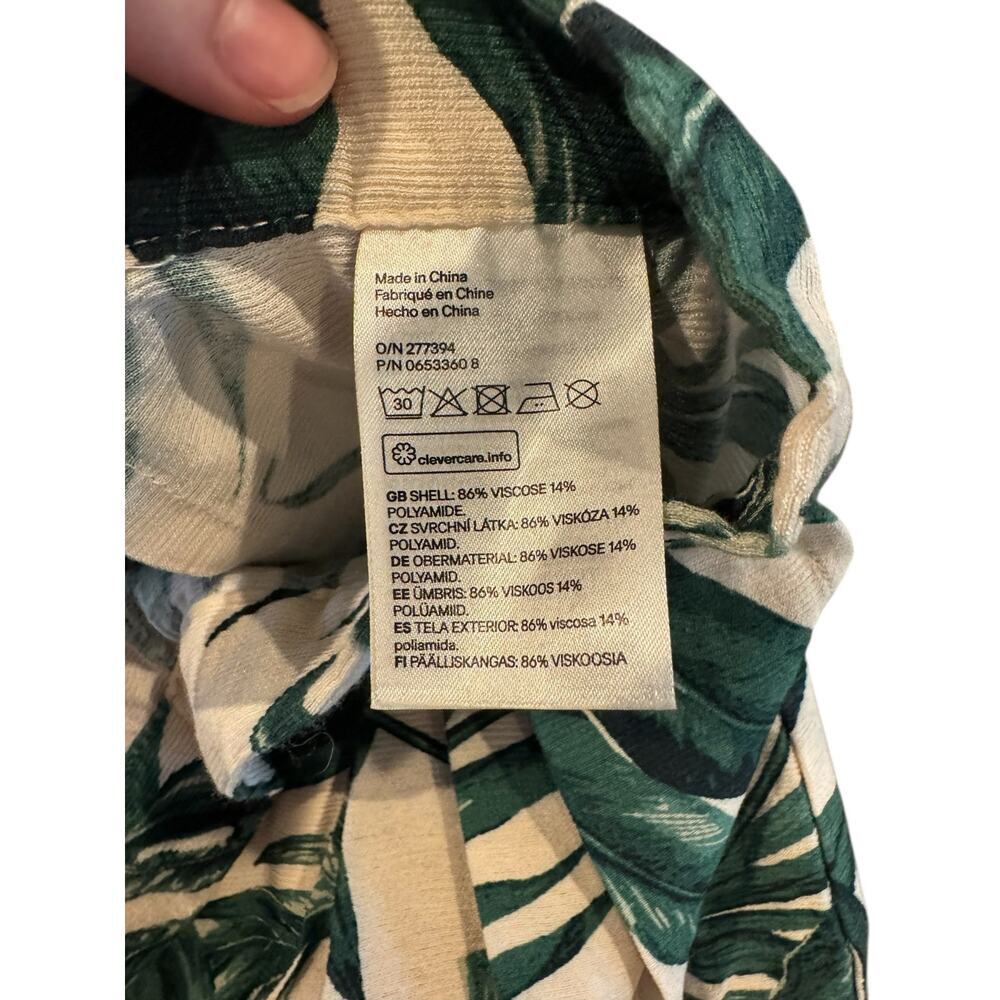 H&M Women’s Tropical Leaf Print Wrap Skirt Size 4 EUR 36 Zip Back Viscose Blend - Picture 8 of 8